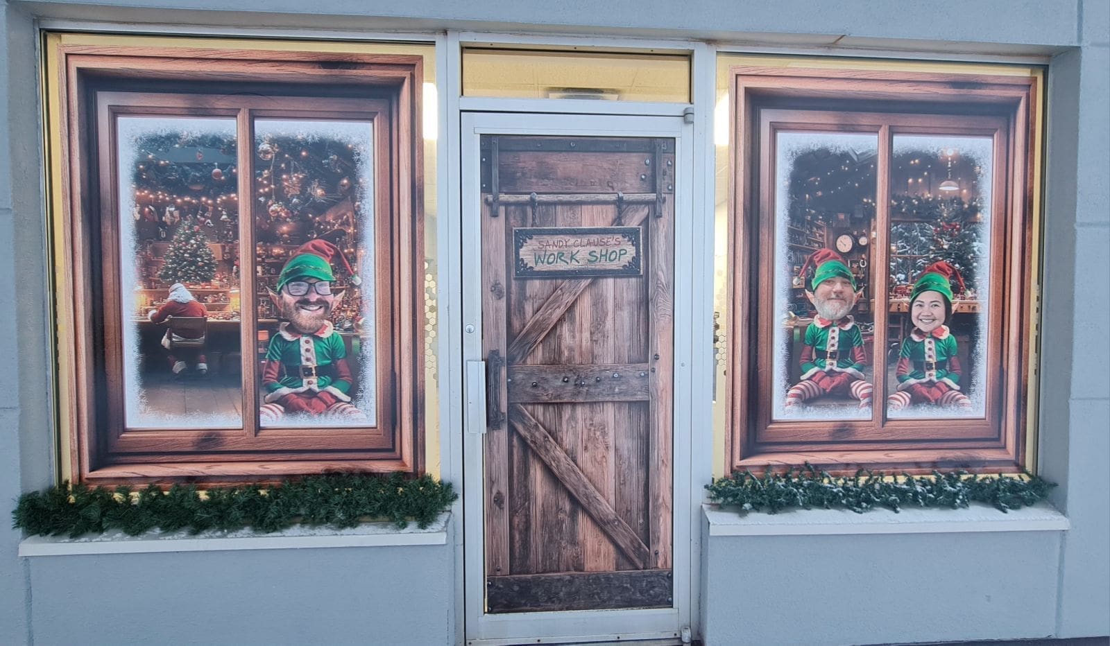 KMI Media & Design Door & Windows Christmas Decor